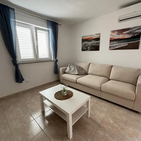 Laguna Apartments Punat Exterior photo