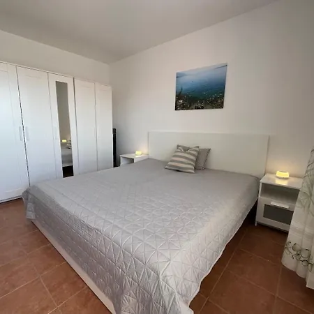 Laguna Apartments Punat Exterior photo