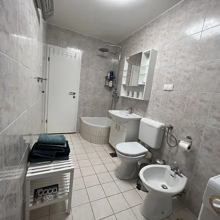 Laguna Apartments Punat Exterior photo