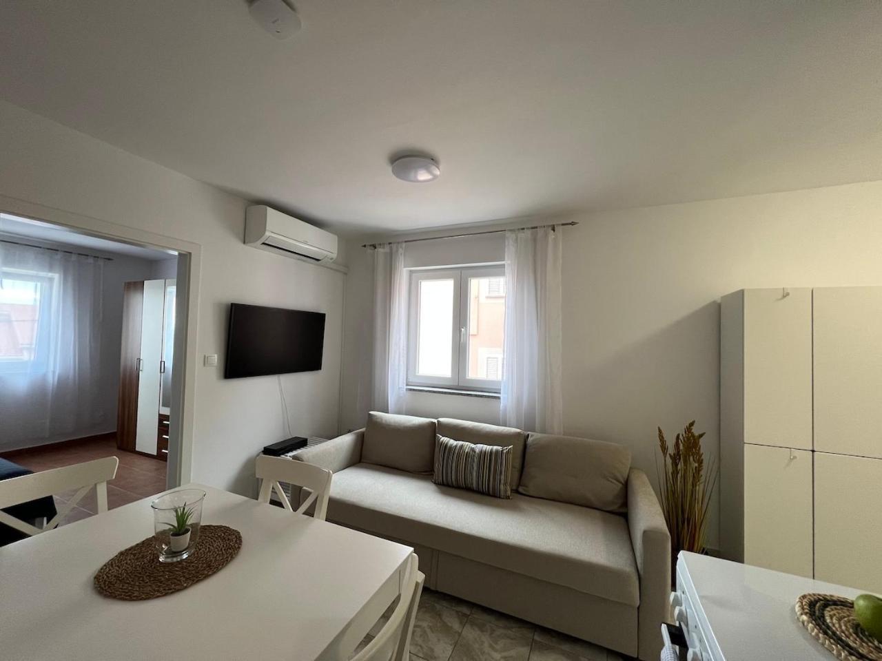Apartment Laguna *